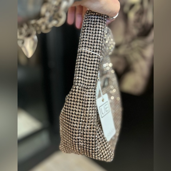 🔥URBAN EXPRESSIONS CHAMPAGNE/PINK RHINESTONE SPARKLY KNOTTED SHOULDER BAG🔥NWT - Picture 7 of 13